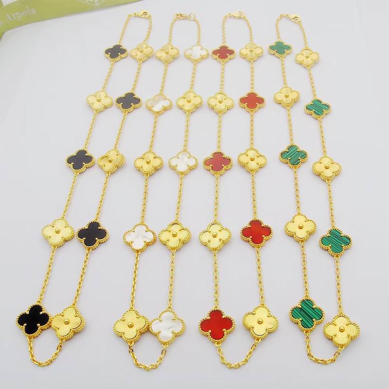 Van Cleef & Arpels necklace 11yxq09